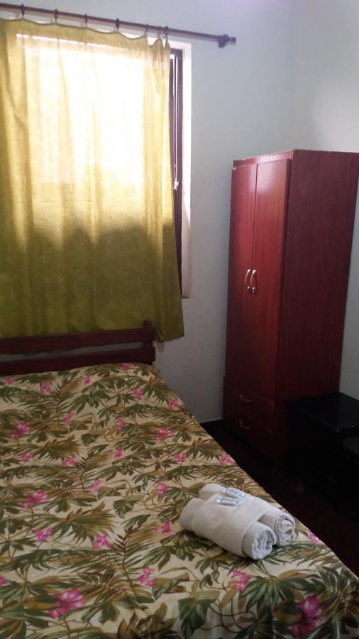 Hotel Madrid 멘데스 외부 사진