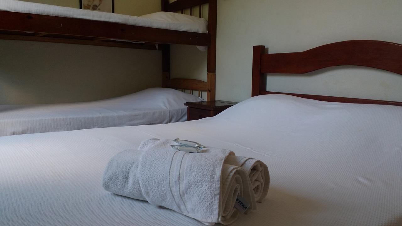 Hotel Madrid 멘데스 외부 사진